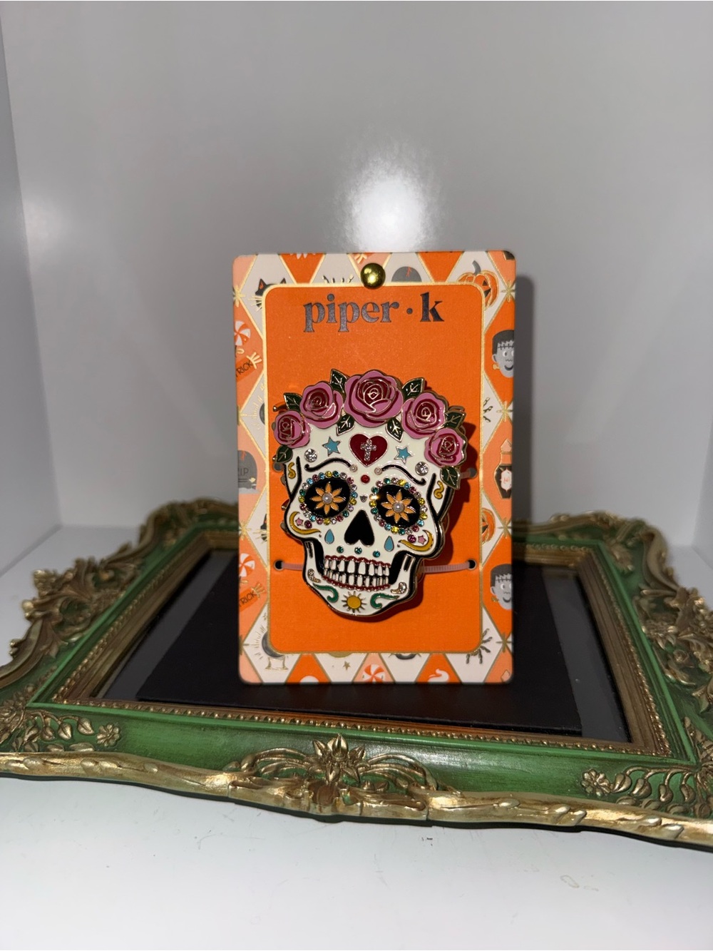 piper·k Floral Sugar Skull claw Clip